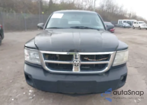 2010 Dodge Dakota St z USA, uszkodzony, nr VIN 1D7CW2BKXAS146133